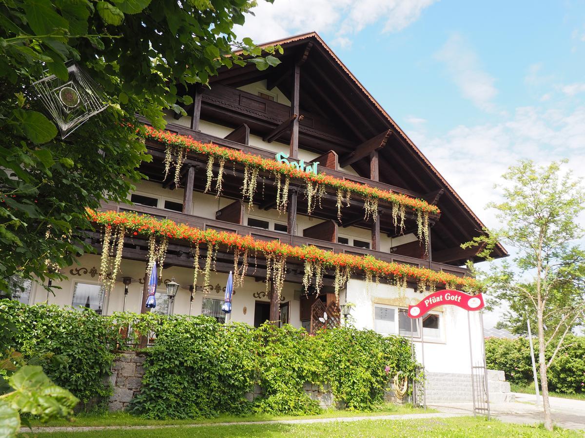 Hotel Zum Friedl 상트오스왈드 외부 사진